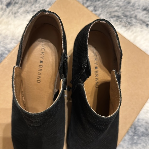 Lucky Brand booties. - Picture 6 of 6